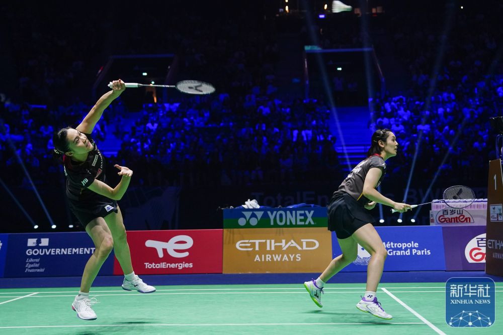 表现为中国 表现为中国