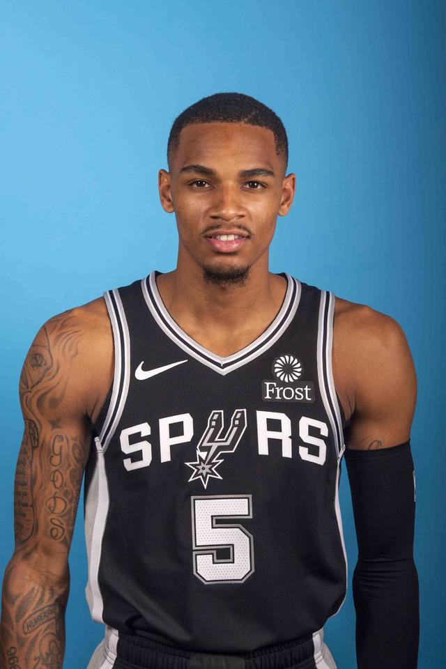 面提出具体 面提出具体