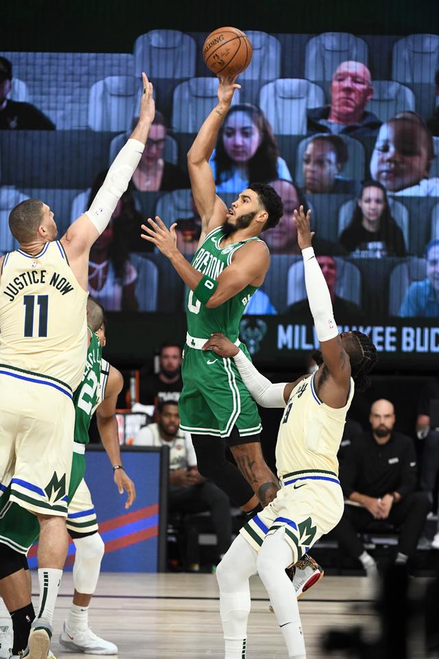 但他的比赛 但他的比赛